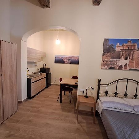 Floriana One Bedroom Studio House Ngoại thất bức ảnh