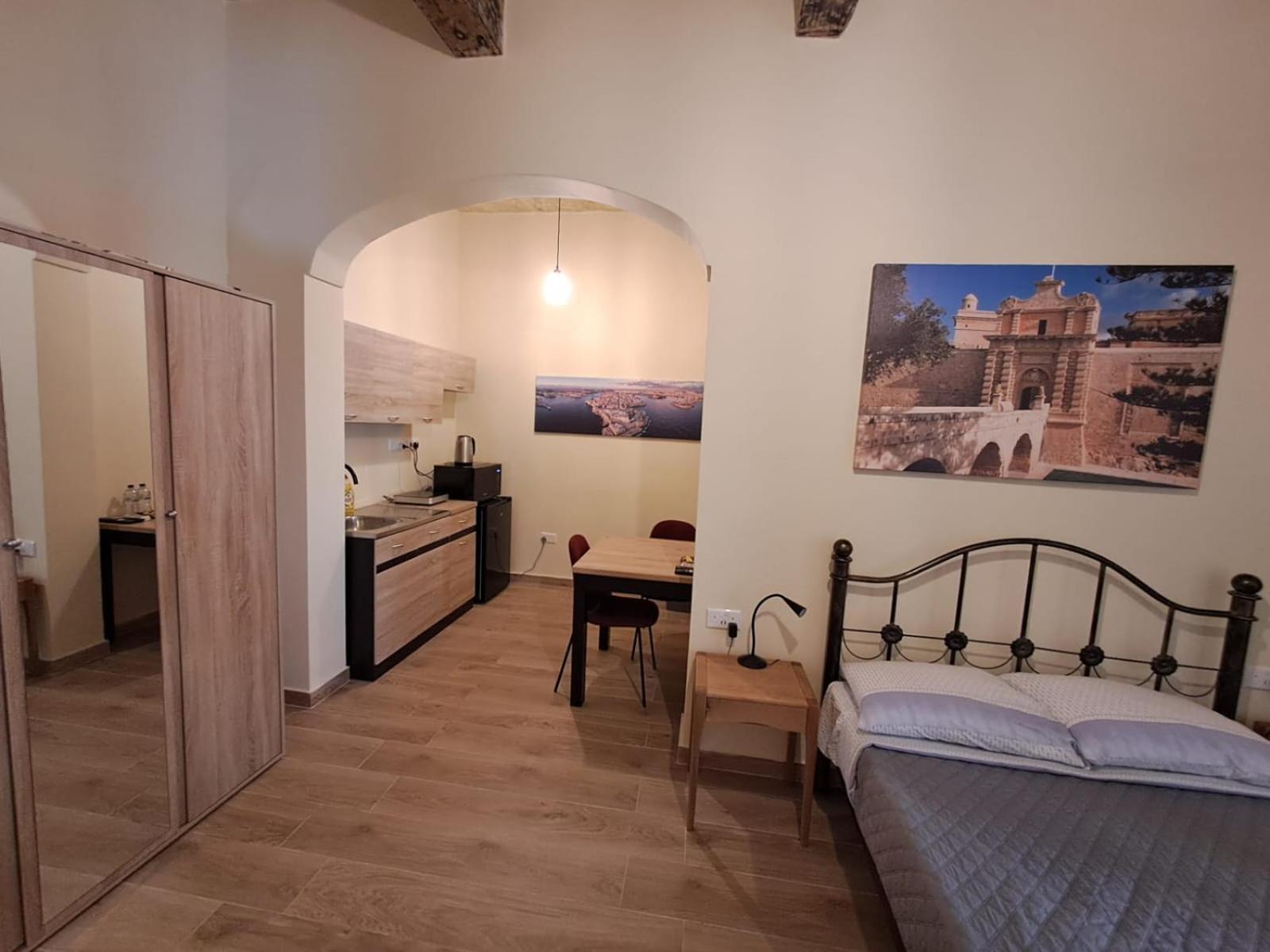 Floriana One Bedroom Studio House Ngoại thất bức ảnh